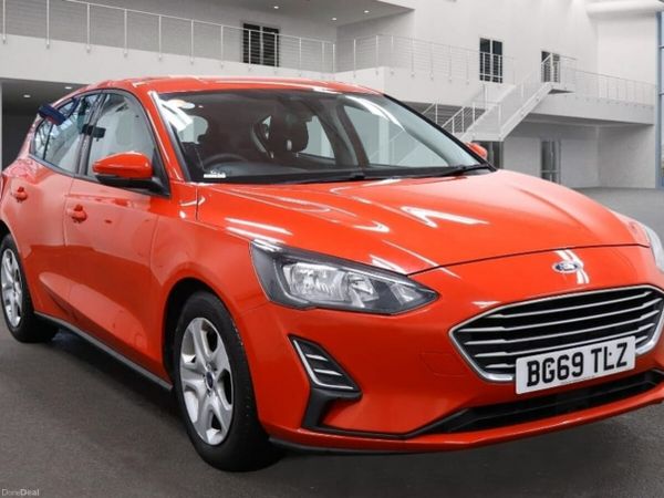 Ford Focus Hatchback, Diesel, 2019, Red