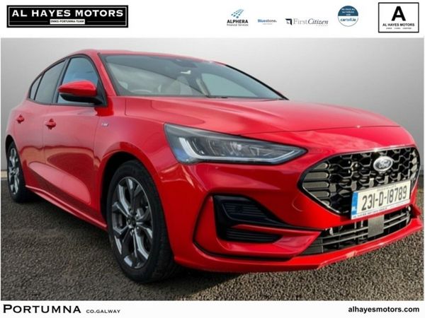 Ford Focus Hatchback, Petrol, 2023, Red