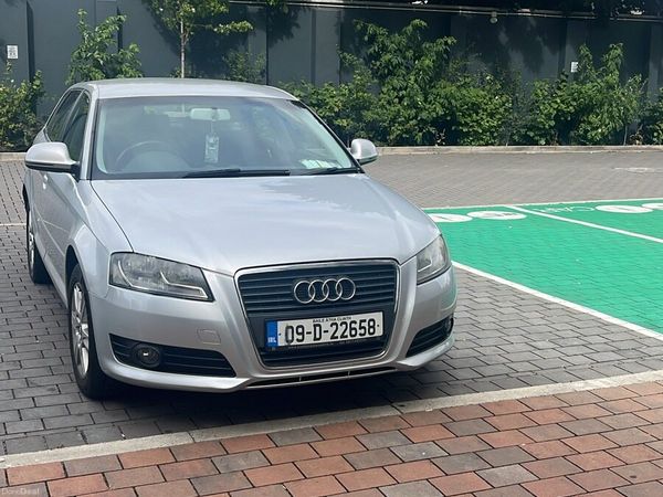 Audi A3 Hatchback, Petrol, 2009, Silver