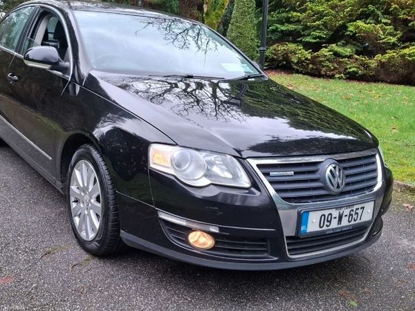 Volkswagen Passat Saloon, Diesel, 2009, Black