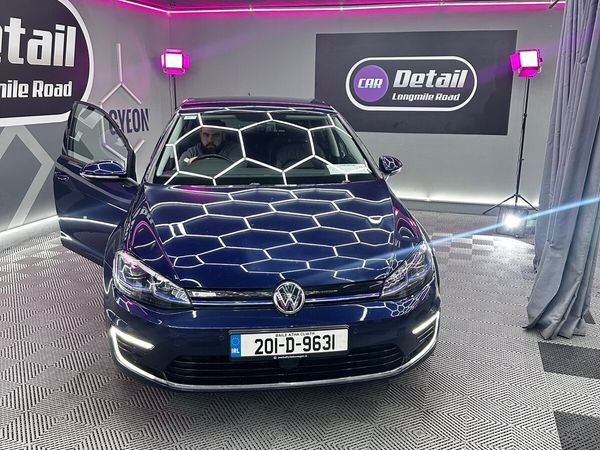 Volkswagen Golf Estate, Electric, 2020, Blue