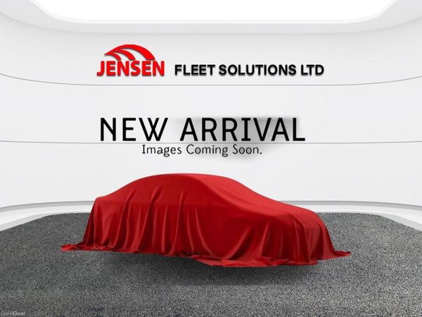 Kia Ceed Hatchback, Diesel Hybrid, 2023, Red