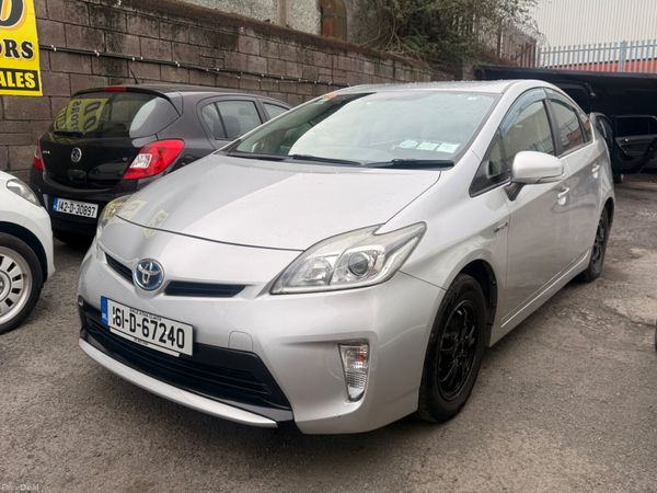 Toyota Prius Hatchback, Petrol Hybrid, 2016, Silver