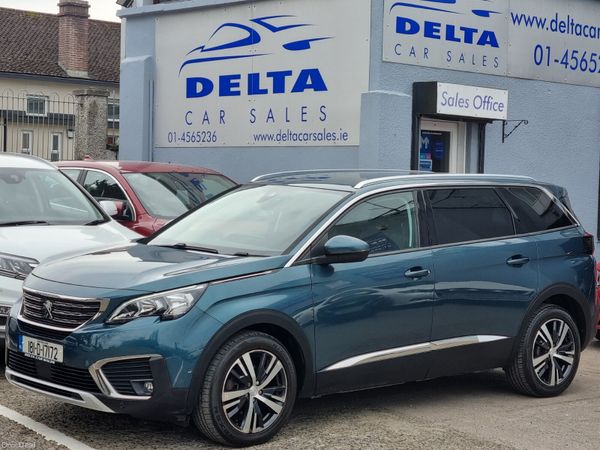 Peugeot 5008 MPV, Petrol, 2018, Green