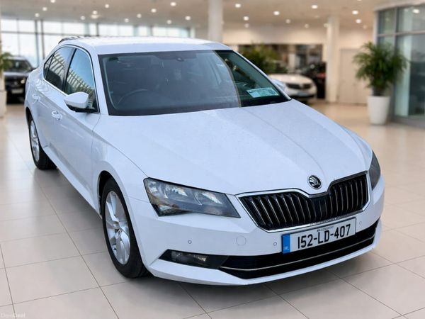 Skoda Superb Hatchback, Diesel, 2015, White