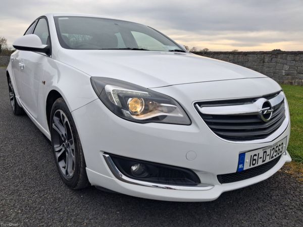 Opel Insignia Saloon, Diesel, 2016, White