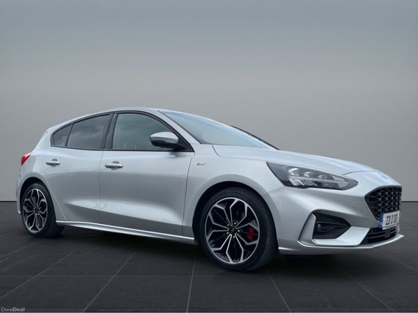 Ford Focus Hatchback, Diesel, 2022, Silver
