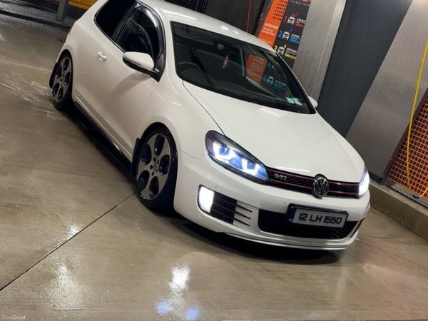 Volkswagen Golf Estate, Petrol, 2012, White