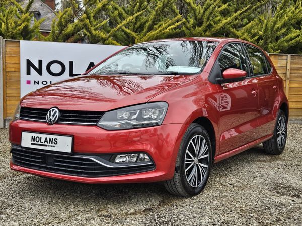 Volkswagen Polo Hatchback, Petrol, 2016, Red