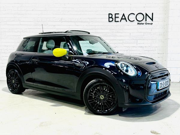 Mini Electric Hatchback, Electric, 2024, Black