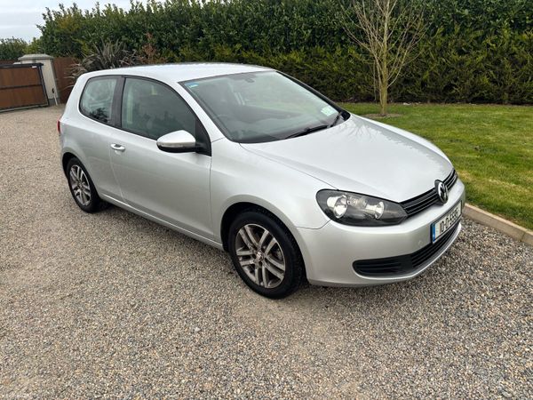Volkswagen Golf Hatchback, Petrol, 2010, Silver