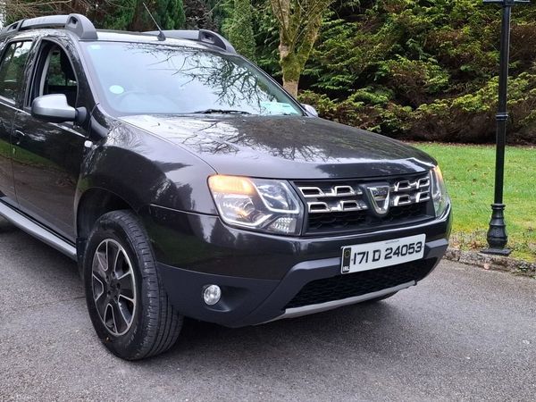 Dacia Duster SUV, Diesel, 2017, Black