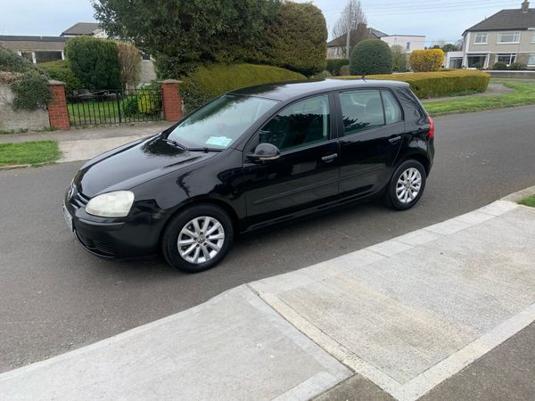 Volkswagen Golf Hatchback, Petrol, 2005, Black