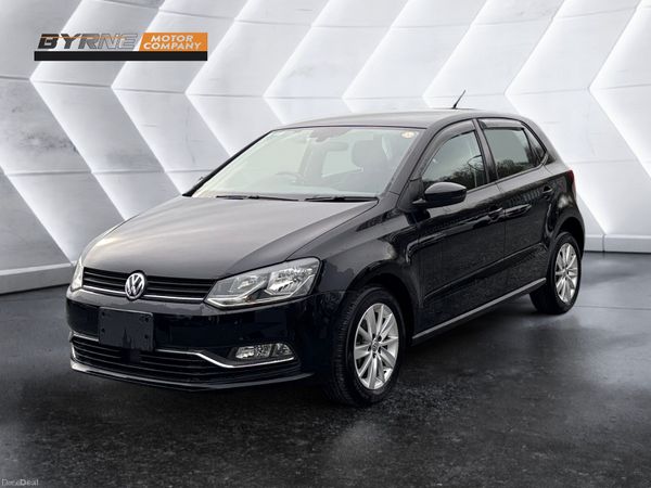 Volkswagen Polo Hatchback, Petrol, 2015, Black