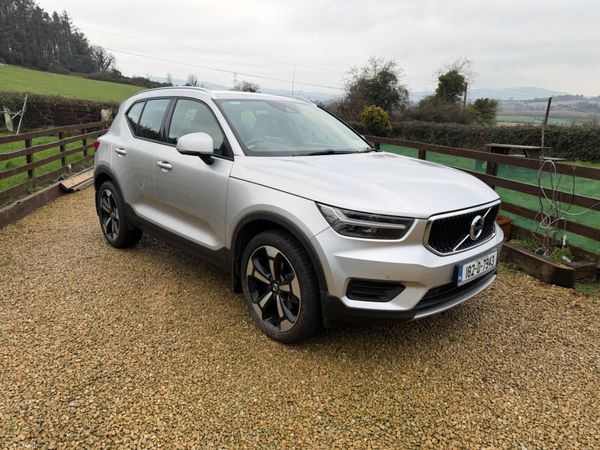 Volvo XC40 SUV, Diesel, 2018, Grey