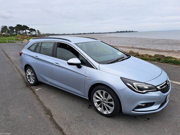 Opel Astra Estate, Diesel, 2016, Silver