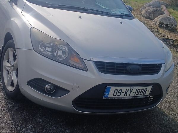 Ford Focus Hatchback, Diesel, 2009, Silver