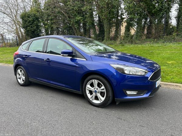 Ford Focus Hatchback, Petrol, 2016, Blue