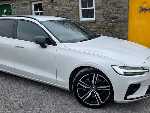 Volvo V60 Estate, Petrol Plug-in Hybrid, 2021, White