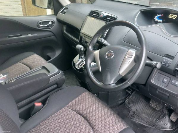 Nissan Serena MPV, Petrol Hybrid, 2015, White