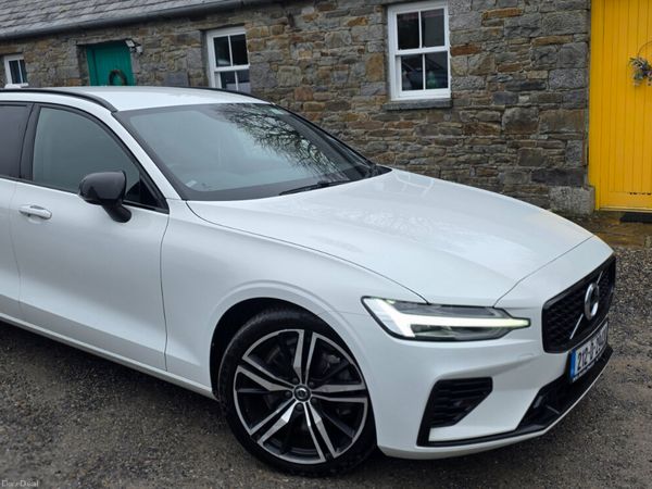 Volvo V60 Estate, Petrol Plug-in Hybrid, 2021, White