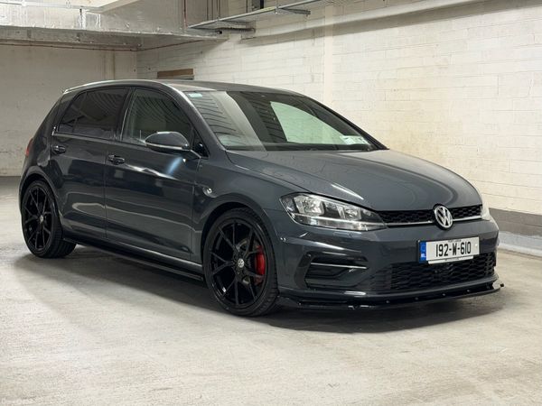 Volkswagen Golf Estate, Petrol, 2019, Grey