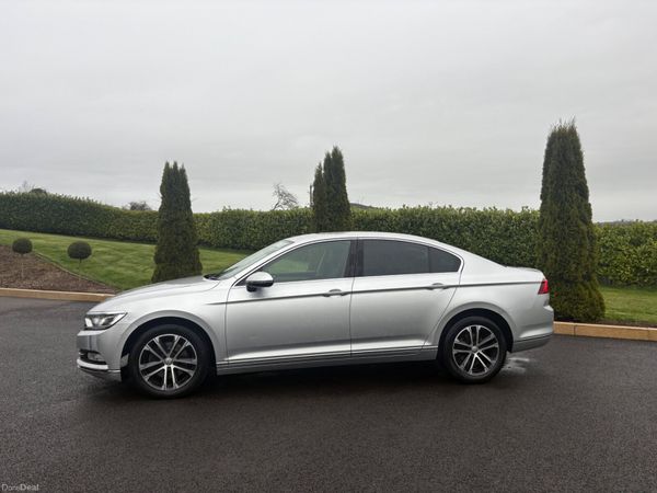 Volkswagen Passat Saloon, Diesel, 2018, Grey