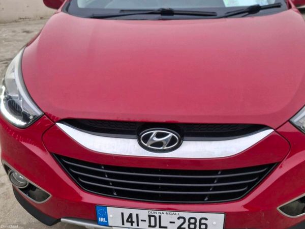 Hyundai ix35 SUV, Diesel, 2014, Red