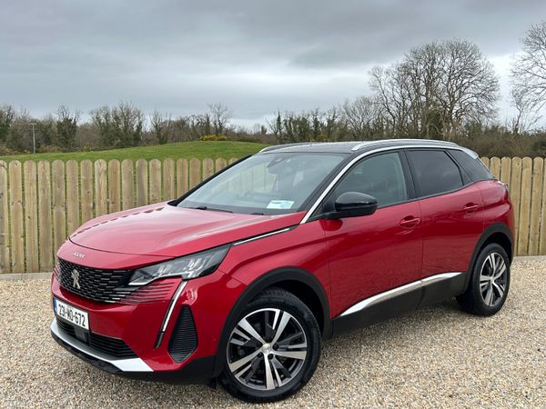 Peugeot 3008 MPV, Diesel, 2023, Red