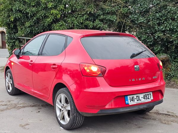 SEAT Ibiza Hatchback, Petrol, 2014, Red