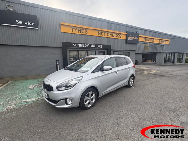 Kia Carens MPV, Petrol, 2013, Silver