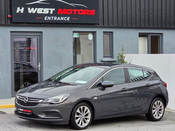 Vauxhall Astra Hatchback, Diesel, 2016, Grey