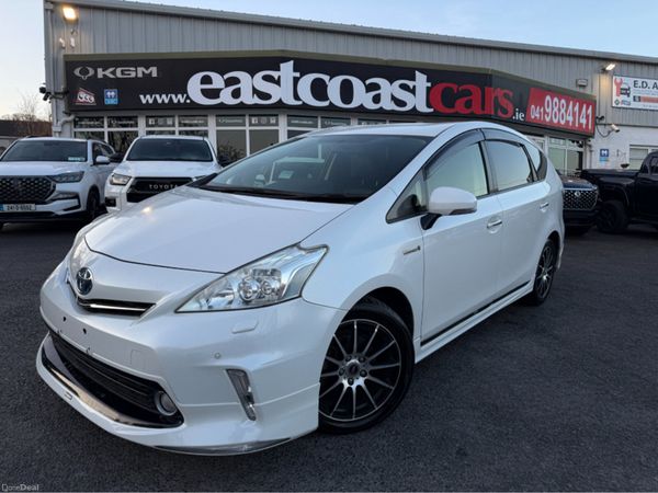 Toyota Prius MPV, Petrol Hybrid, 2013, White