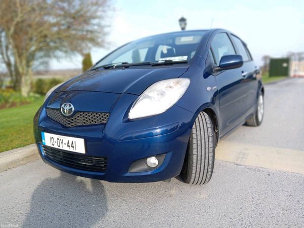 Toyota Yaris Hatchback, Petrol, 2010, Blue