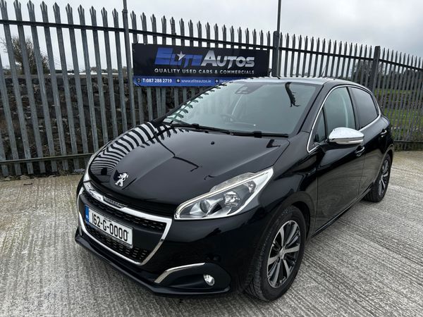 Peugeot 208 Hatchback, Petrol, 2016, Black