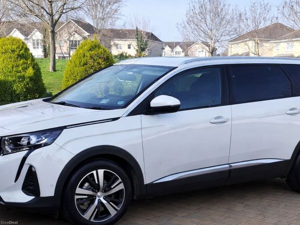 Peugeot 5008 MPV, Diesel, 2021, White