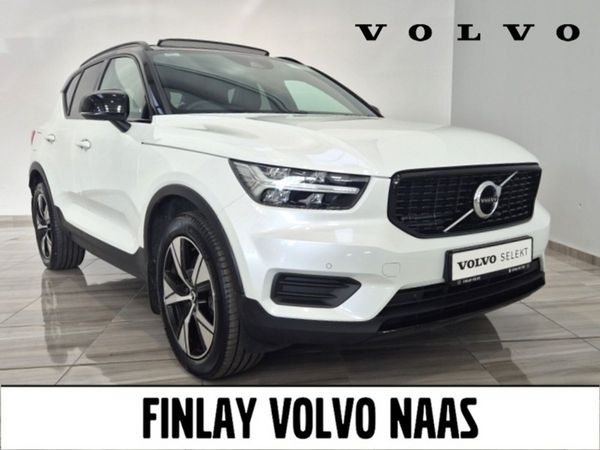 Volvo XC40 SUV, Petrol Plug-in Hybrid, 2022, White