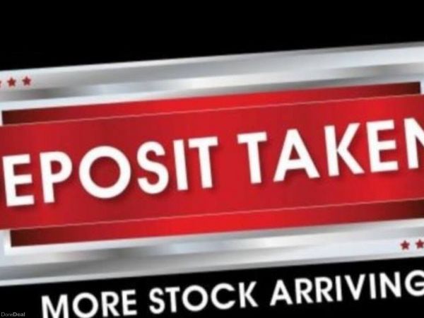 Skoda Octavia Hatchback, Petrol, 2018, Red