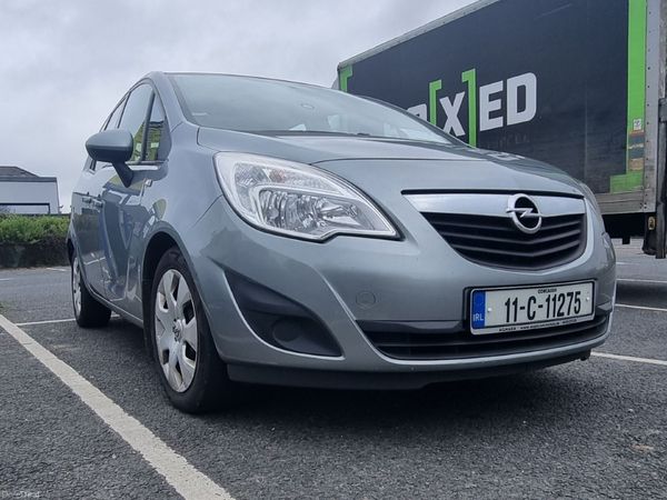 Opel Meriva MPV, Diesel, 2011, Silver