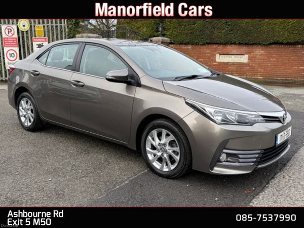 Toyota Corolla Saloon, Petrol, 2017, Grey
