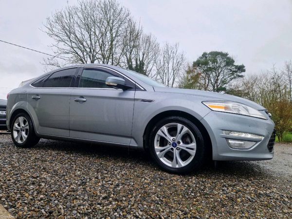 Ford Mondeo Hatchback, Diesel, 2014, Silver