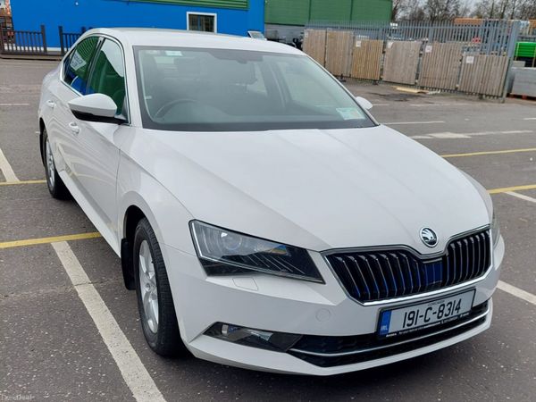 Skoda Superb Saloon, Diesel, 2019, White