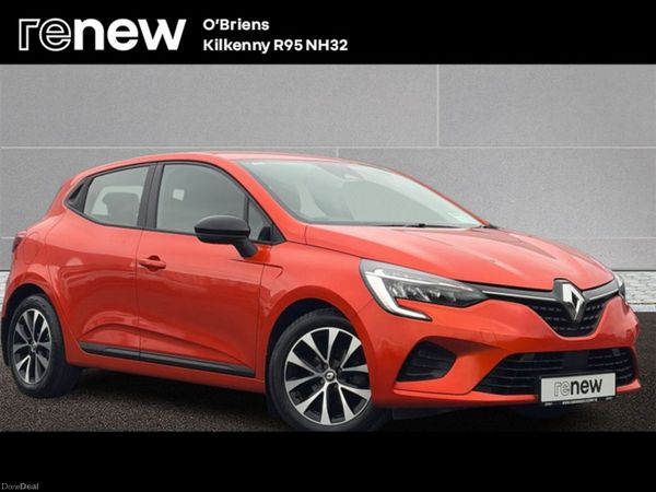 Renault Clio Hatchback, Petrol, 2023, Orange