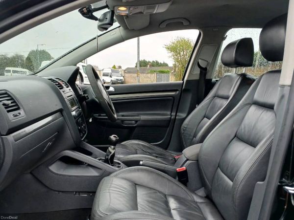 Volkswagen Golf Hatchback, Petrol, 2006, Black