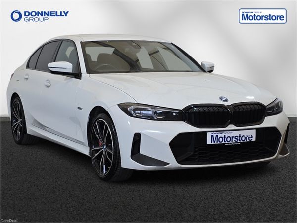 BMW 3-Series Saloon, Petrol Hybrid, 2022, White