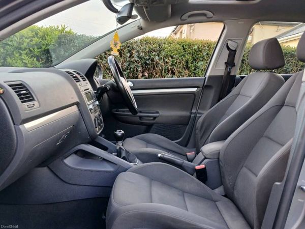 Volkswagen Golf Hatchback, Petrol, 2006, Grey