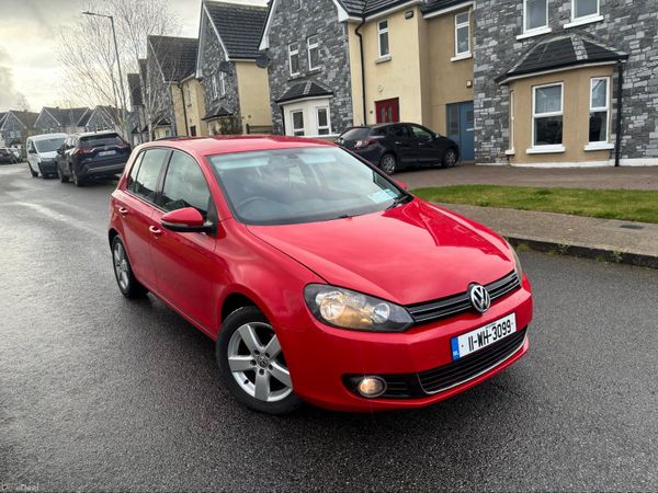 Volkswagen Golf Hatchback, Diesel, 2011, Red
