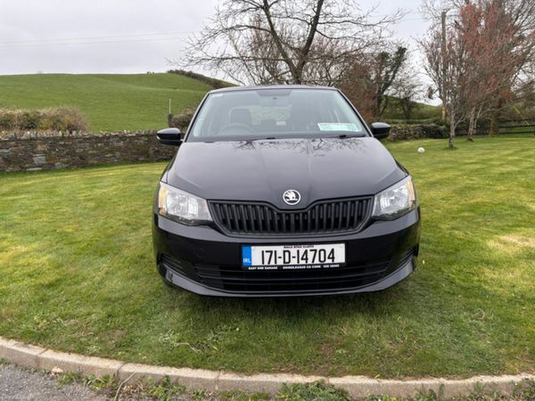 Skoda Fabia Hatchback, Petrol, 2017, Black