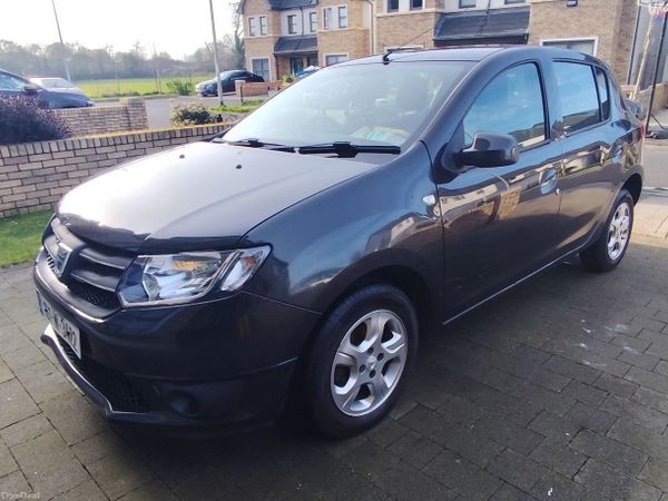 Dacia Sandero Hatchback, Petrol, 2016, Black