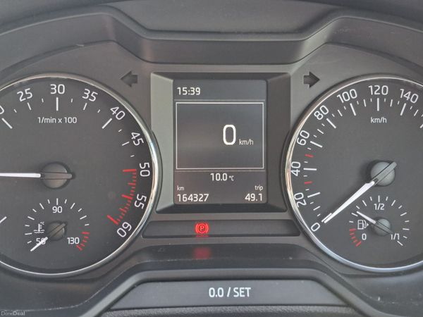 Skoda Octavia Saloon, Diesel, 2016, Black